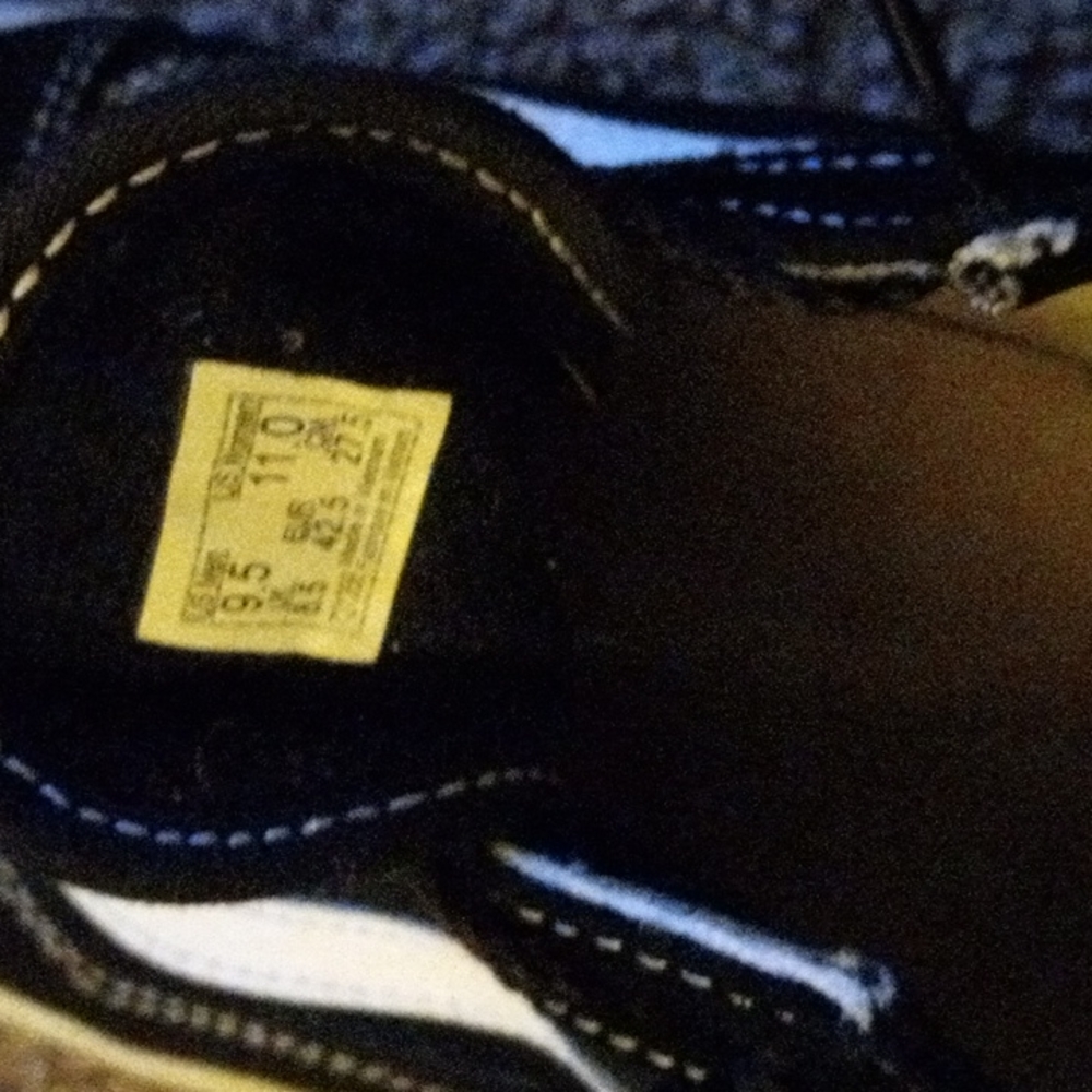 Vans Shoes - Picture 2 of 12
